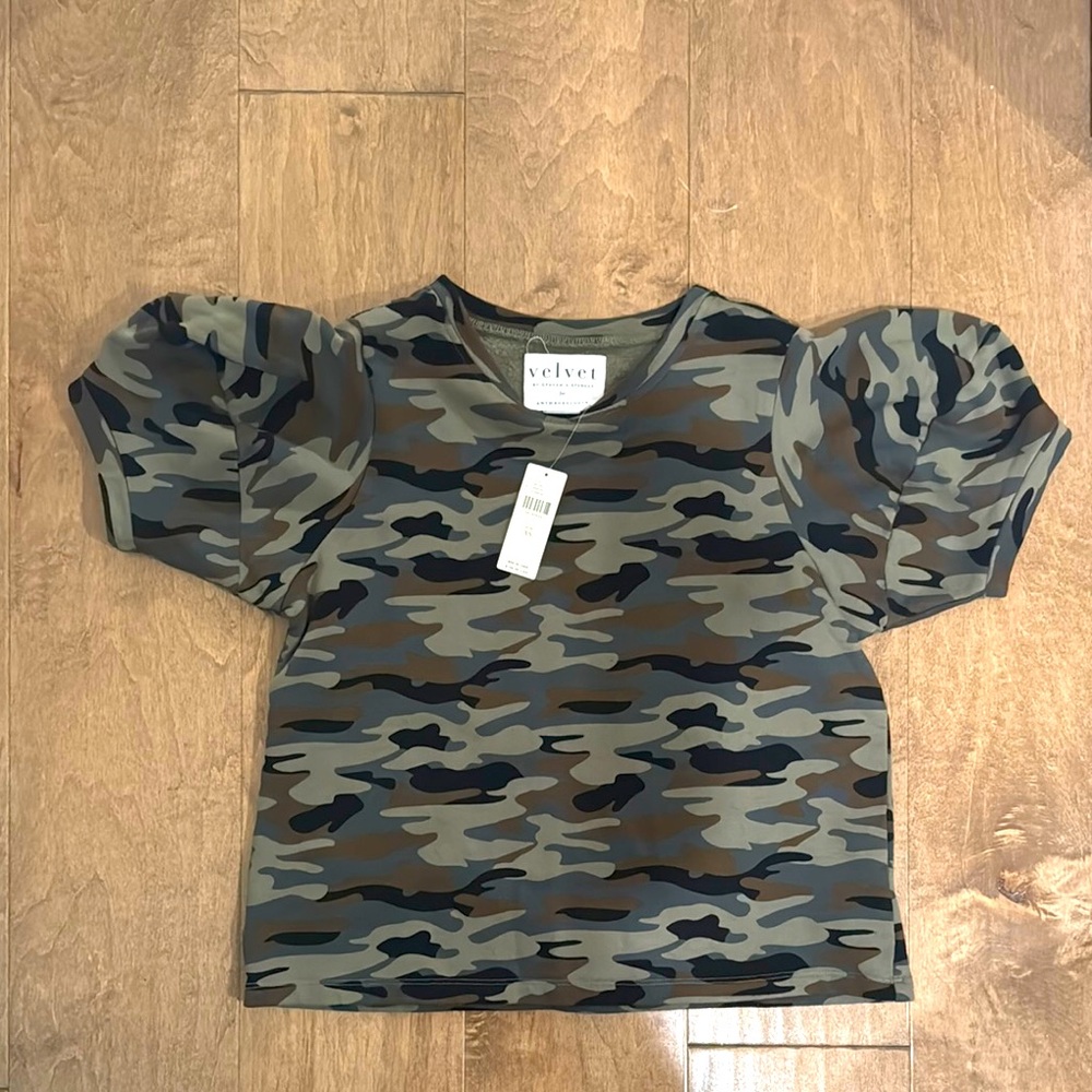 Anthropologie Velvet Green and Brown Camouflage Puff Sleeve Tee